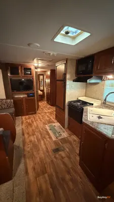 2016 Keystone Passport Grand Touring 2890RL photo 8
