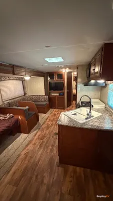 2016 Keystone Passport Grand Touring 2890RL photo 3